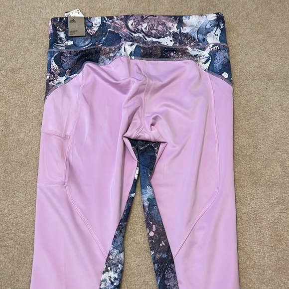 Leggings with Pockets! - Picture 4 of 5